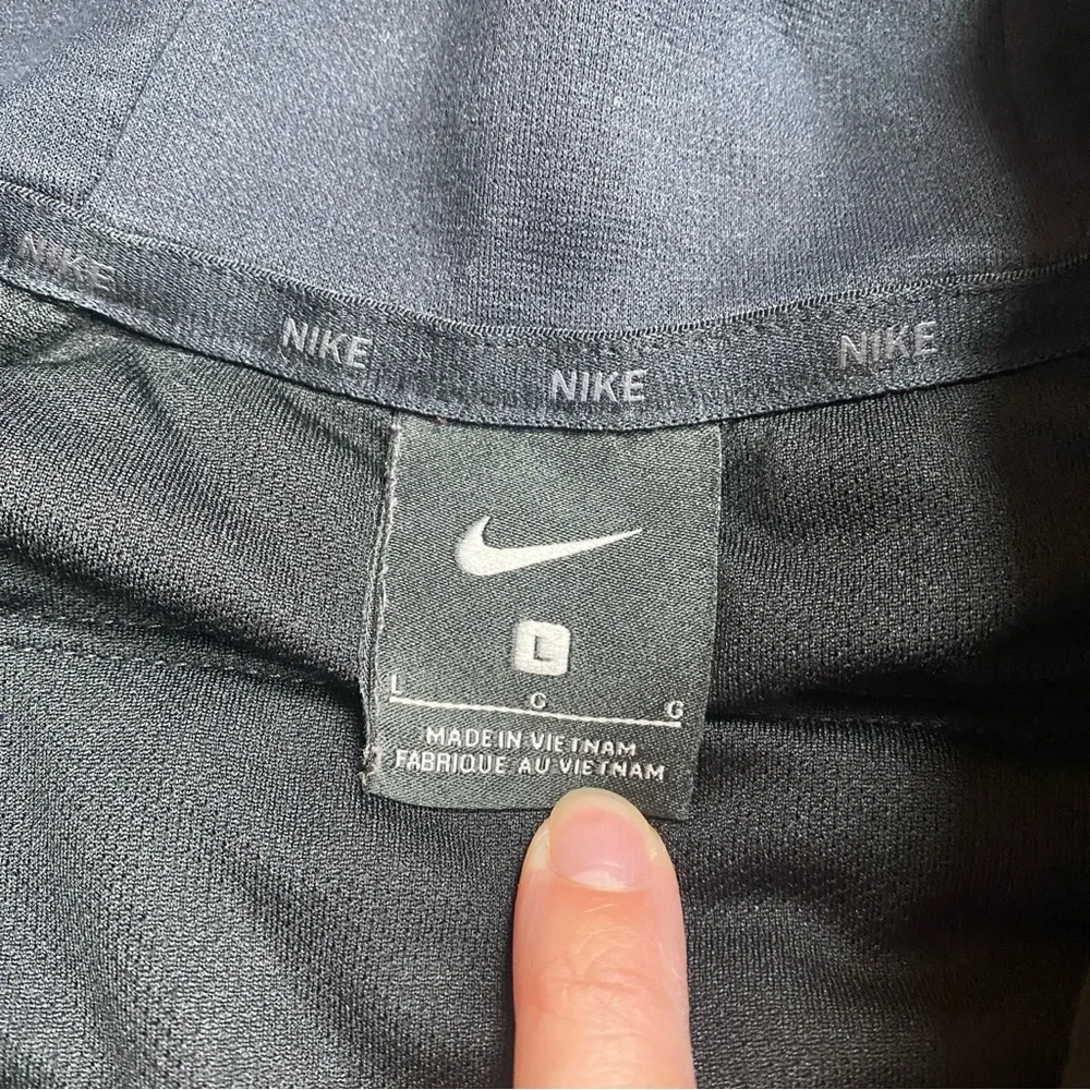 Nike Men's Black Hooded Partial Quilted Puffer Jacket Size Large Outdoor Active - Picture 11 of 16